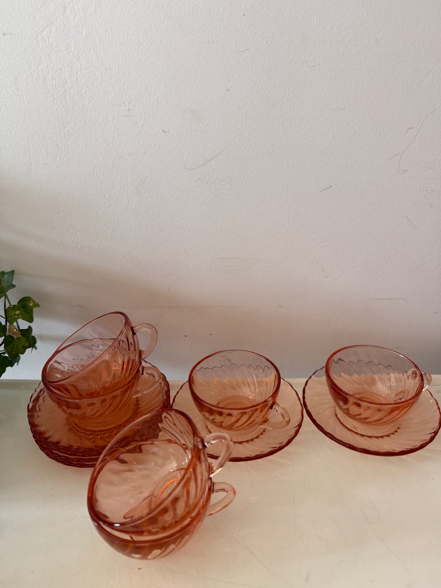 Set van 6 Arocroc Rosaline espresso kopjes en schotels