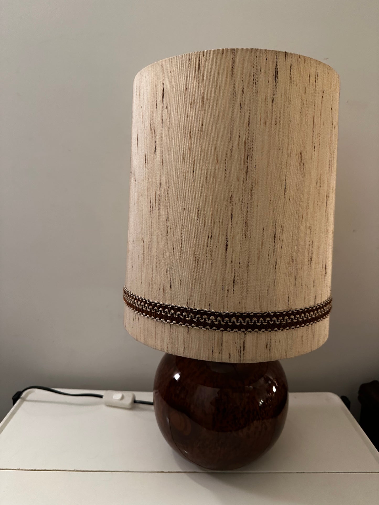 Onwijs gave jaren 70 tafellamp