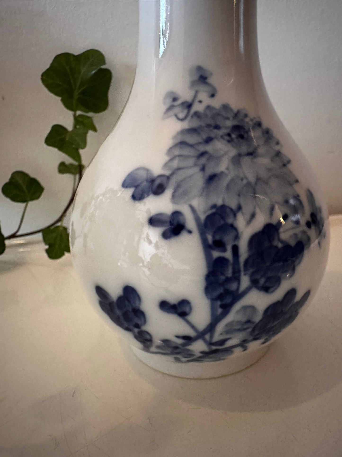 Porseleinen Delfts blauw vaasje vintage