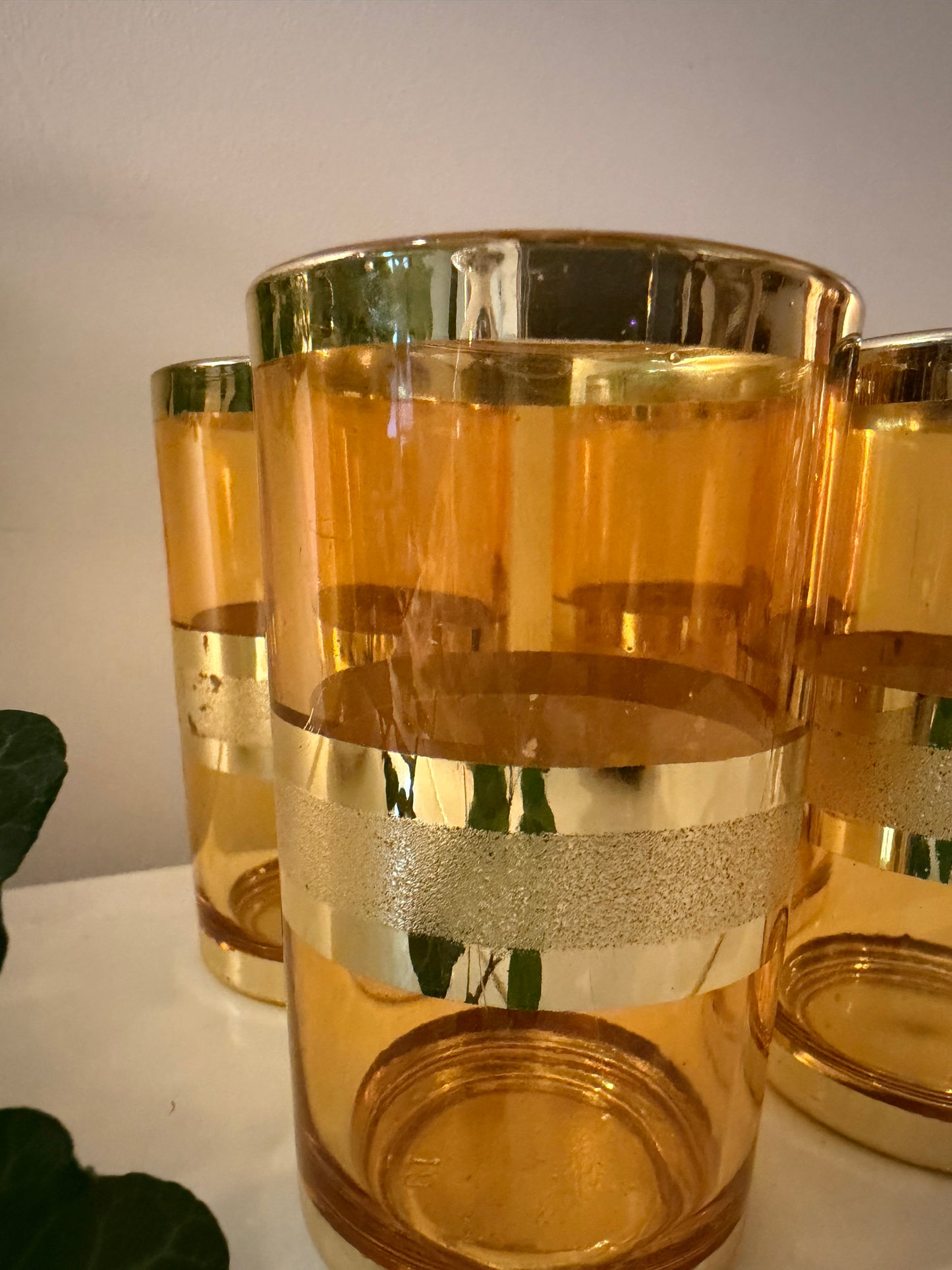 Set van 4 Amberkleurige glazen met goudbad