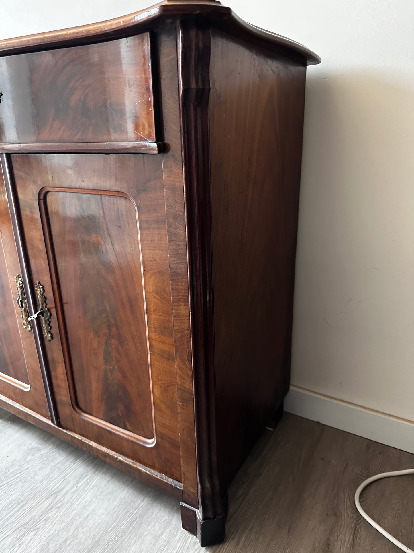 Vintage mahonie houten kastje