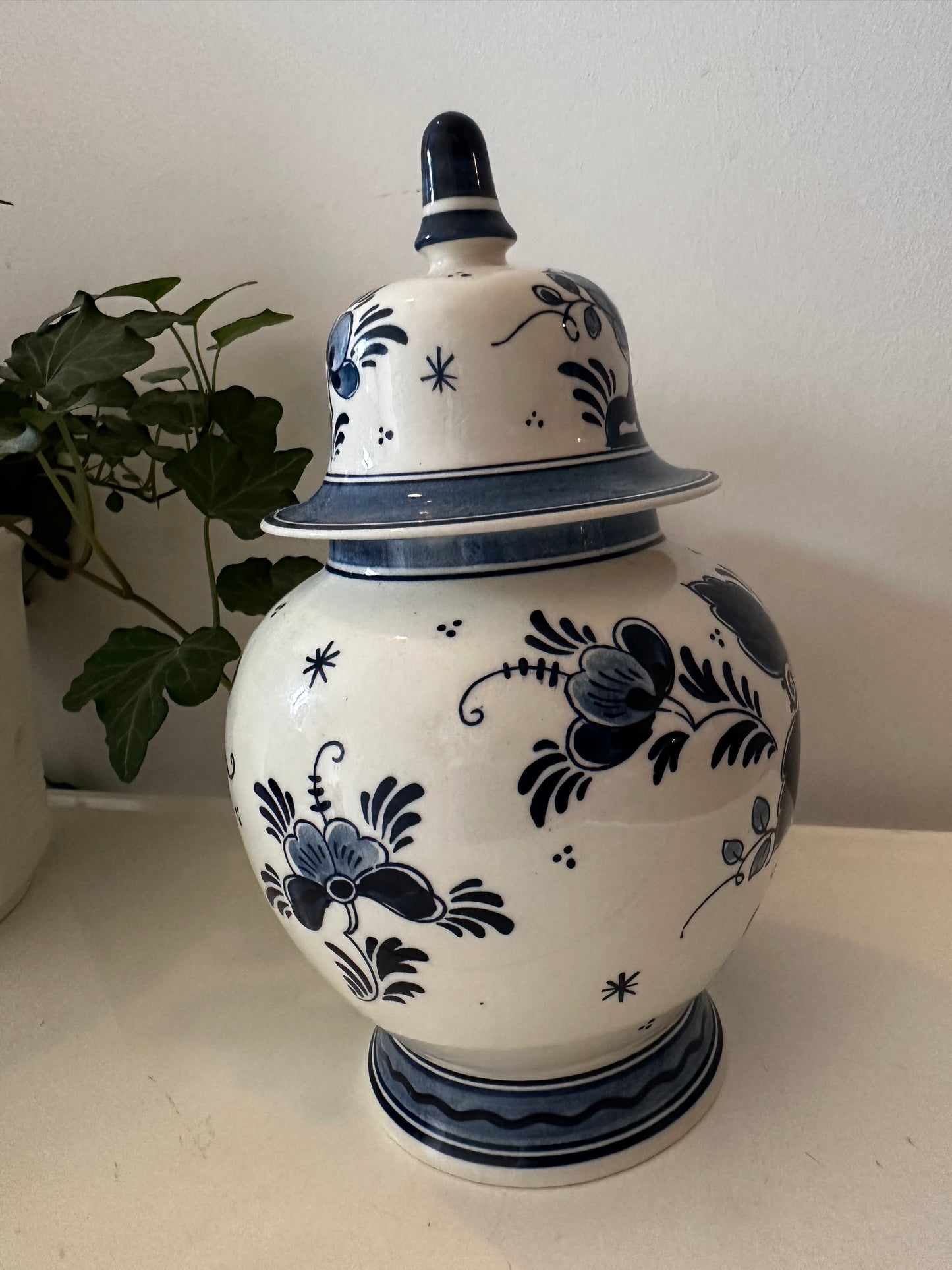 Goedewaagen dekselvaas delfts blauw vintage