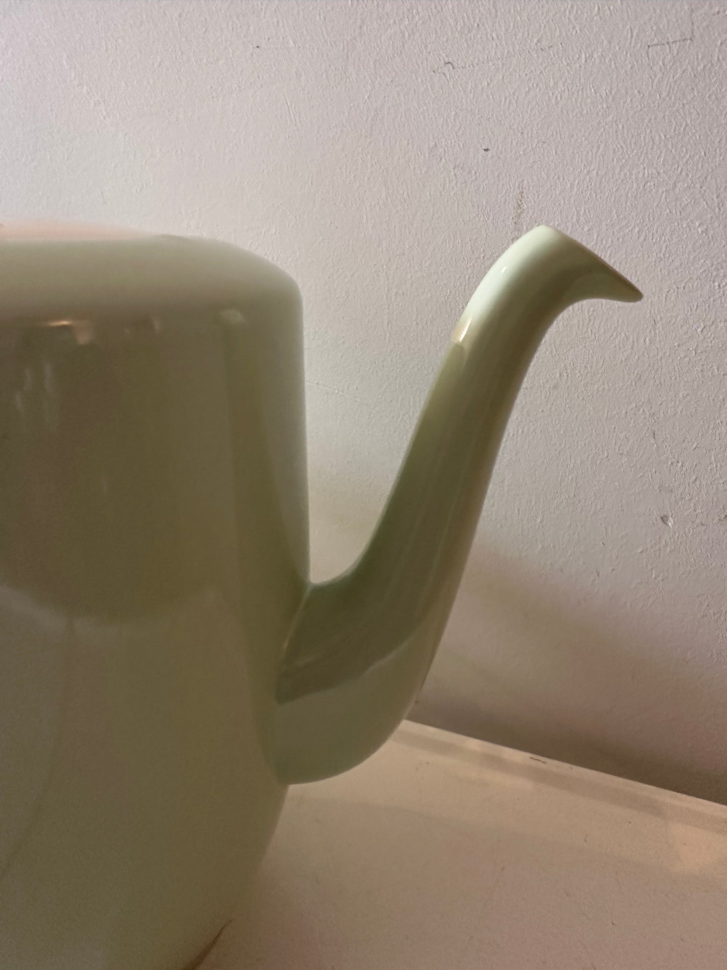 Mintgroen koffiekan Mosa Maastricht