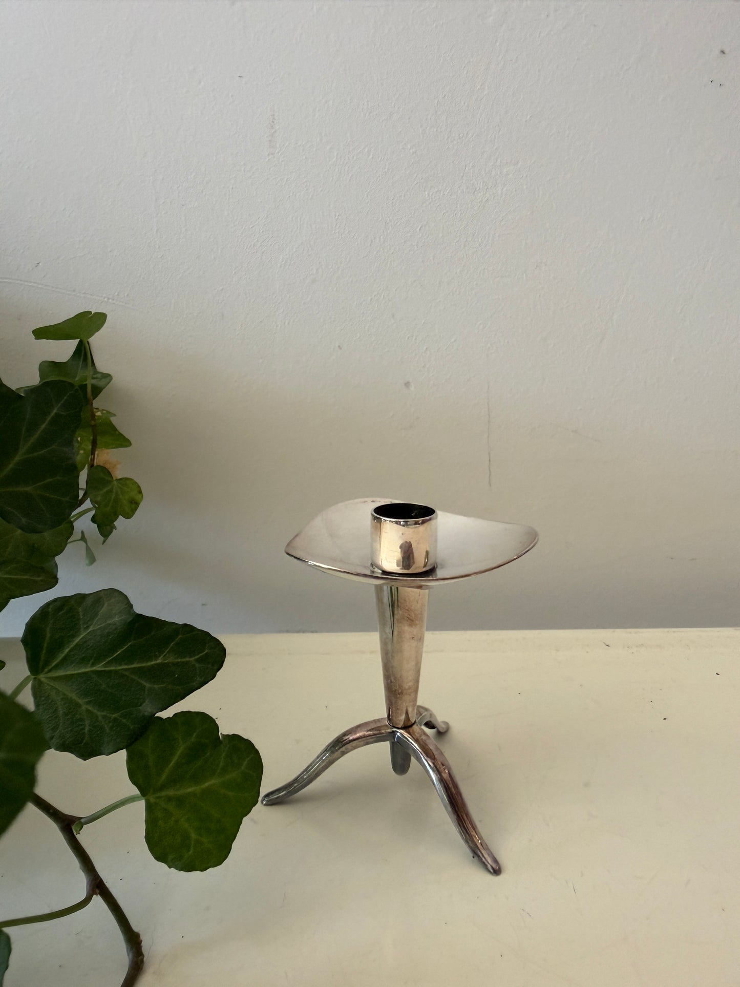 Keltum verzilverde design kandelaar