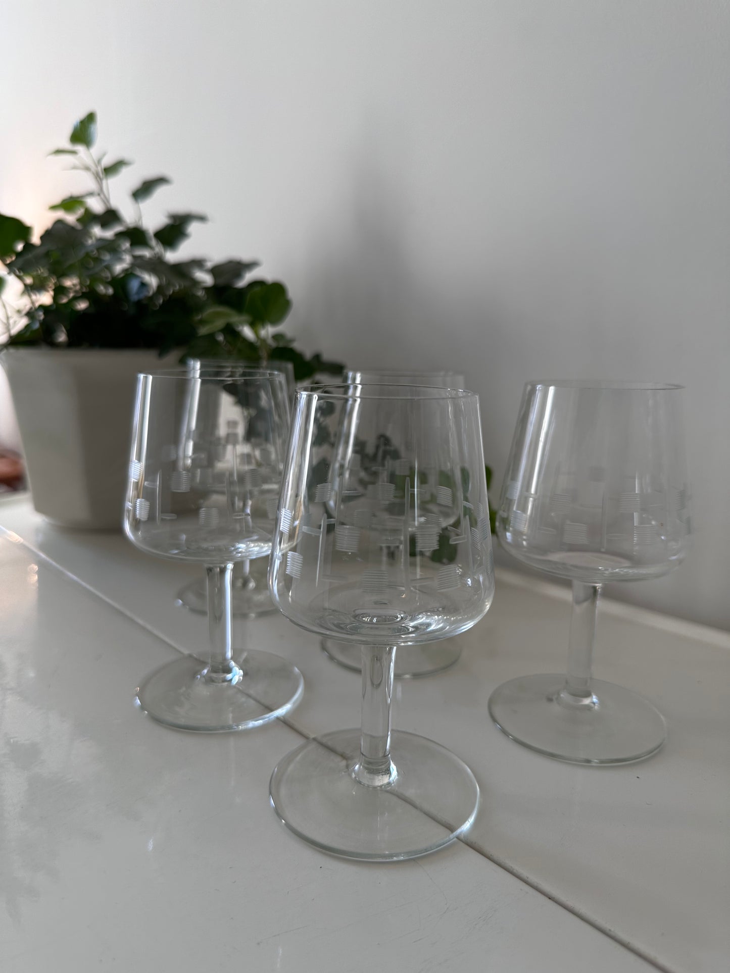 Set 5 likeurglaasjes jaren 50 vintage