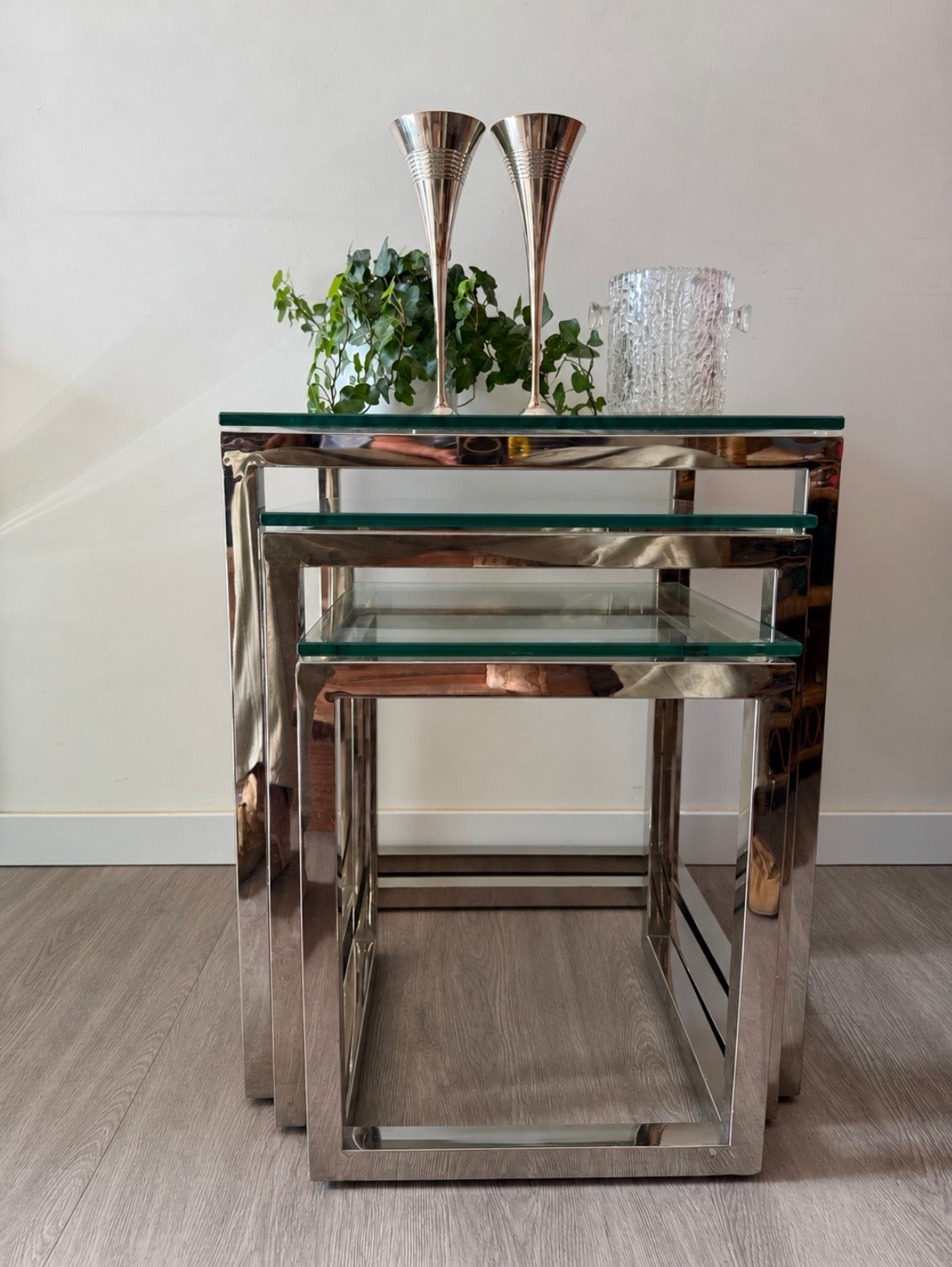 Chrome Mimi set mid century Scandinavisch design bijzettafeltjes