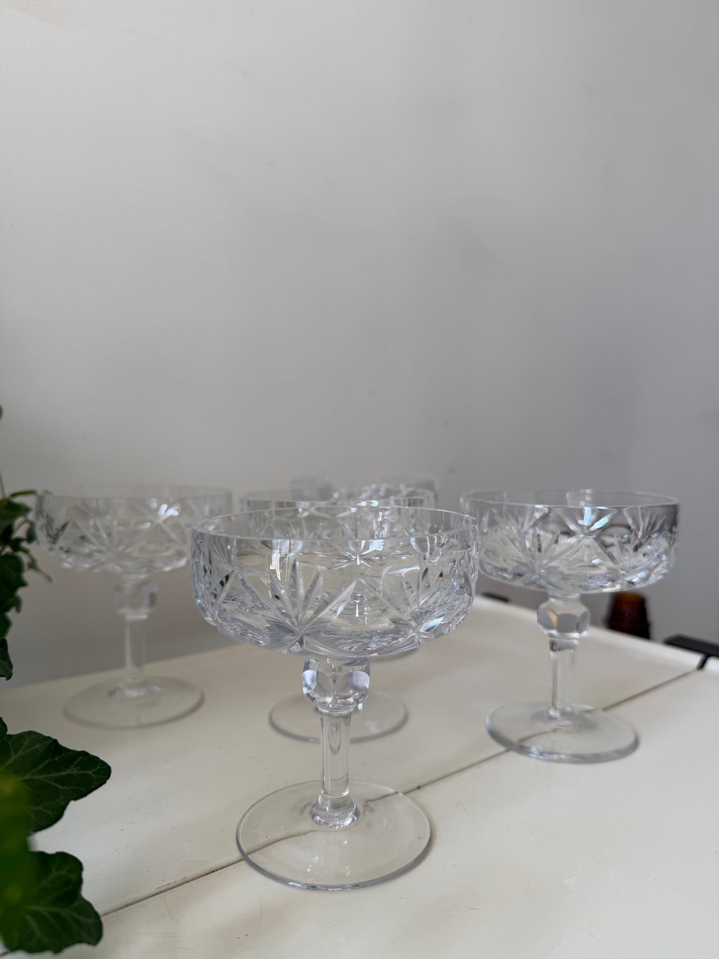 Set van 5 kristallen coupe champagne glazen
