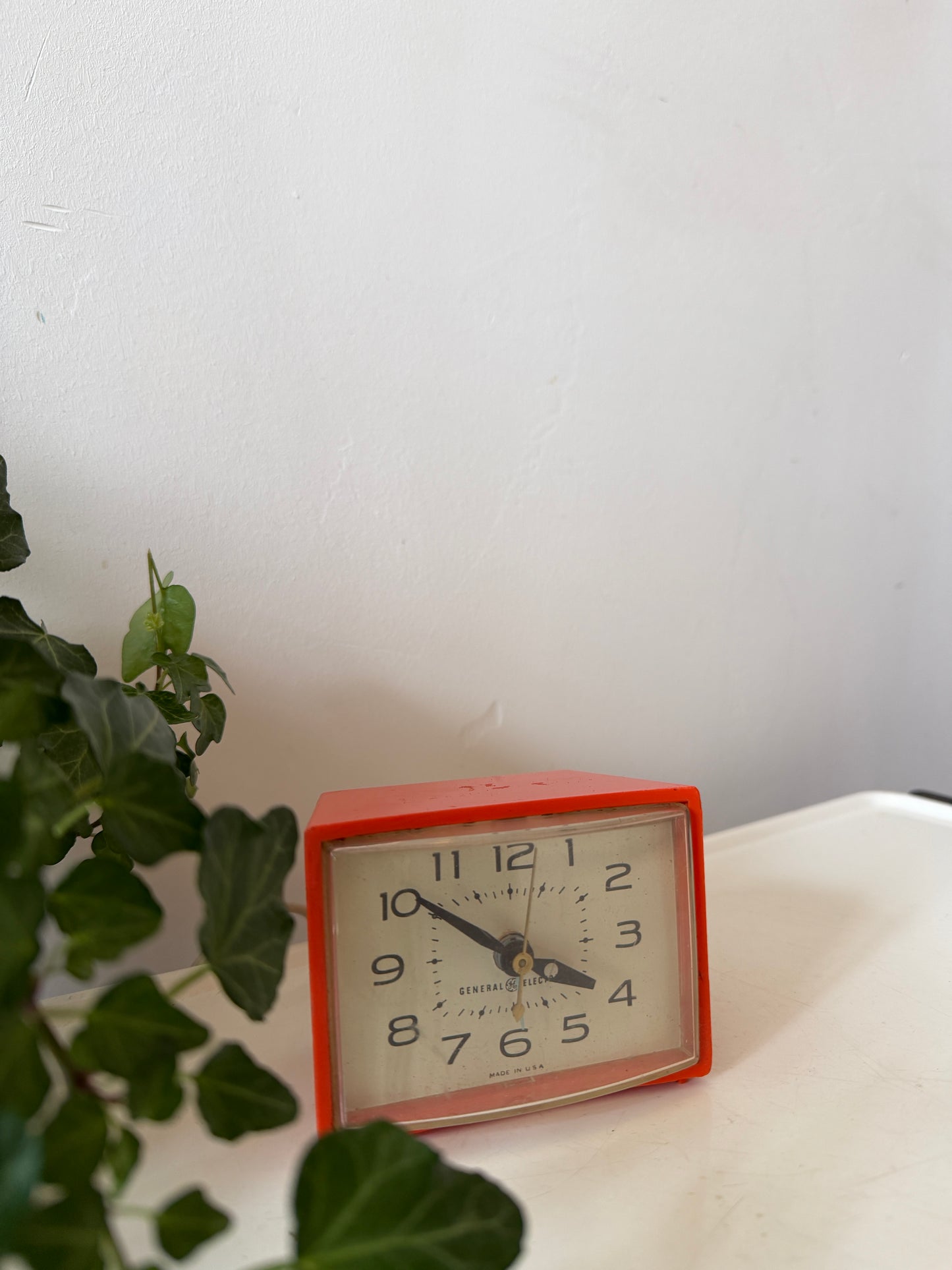 Retro oranje wekkertje