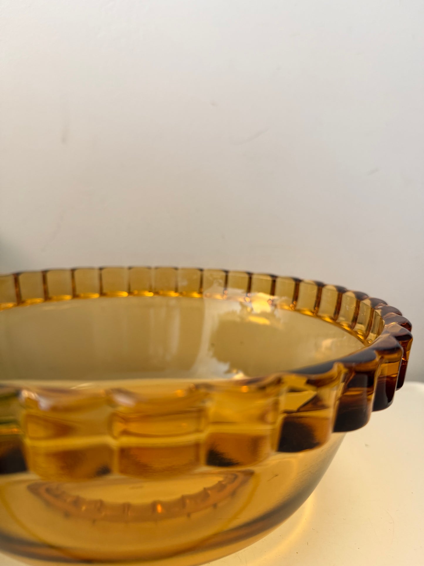 Persglazen schaal amber/gele kleur