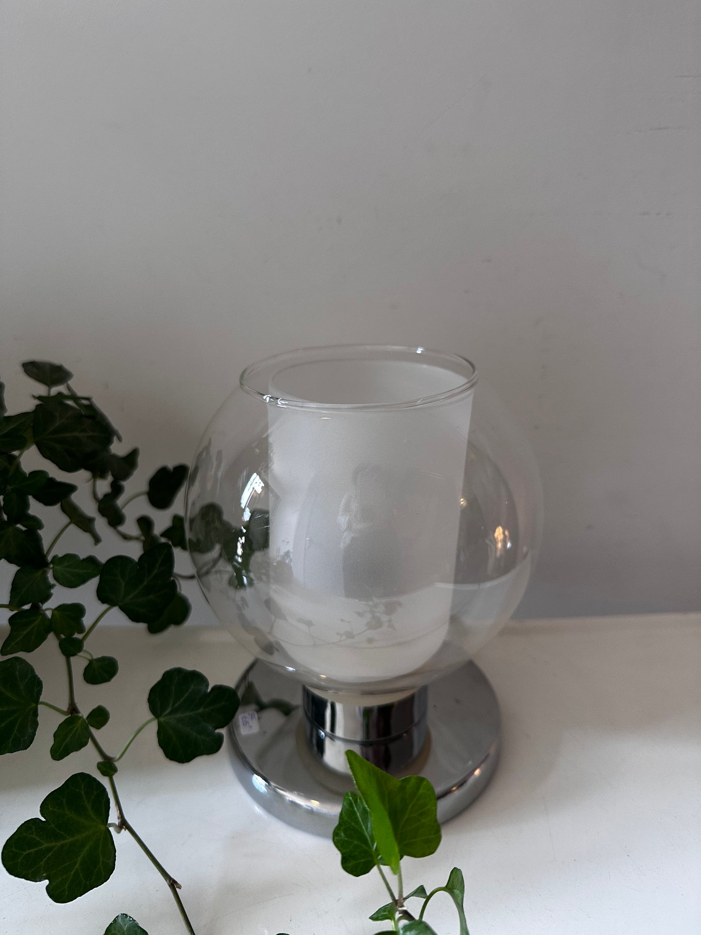 Glas met chroom lampje