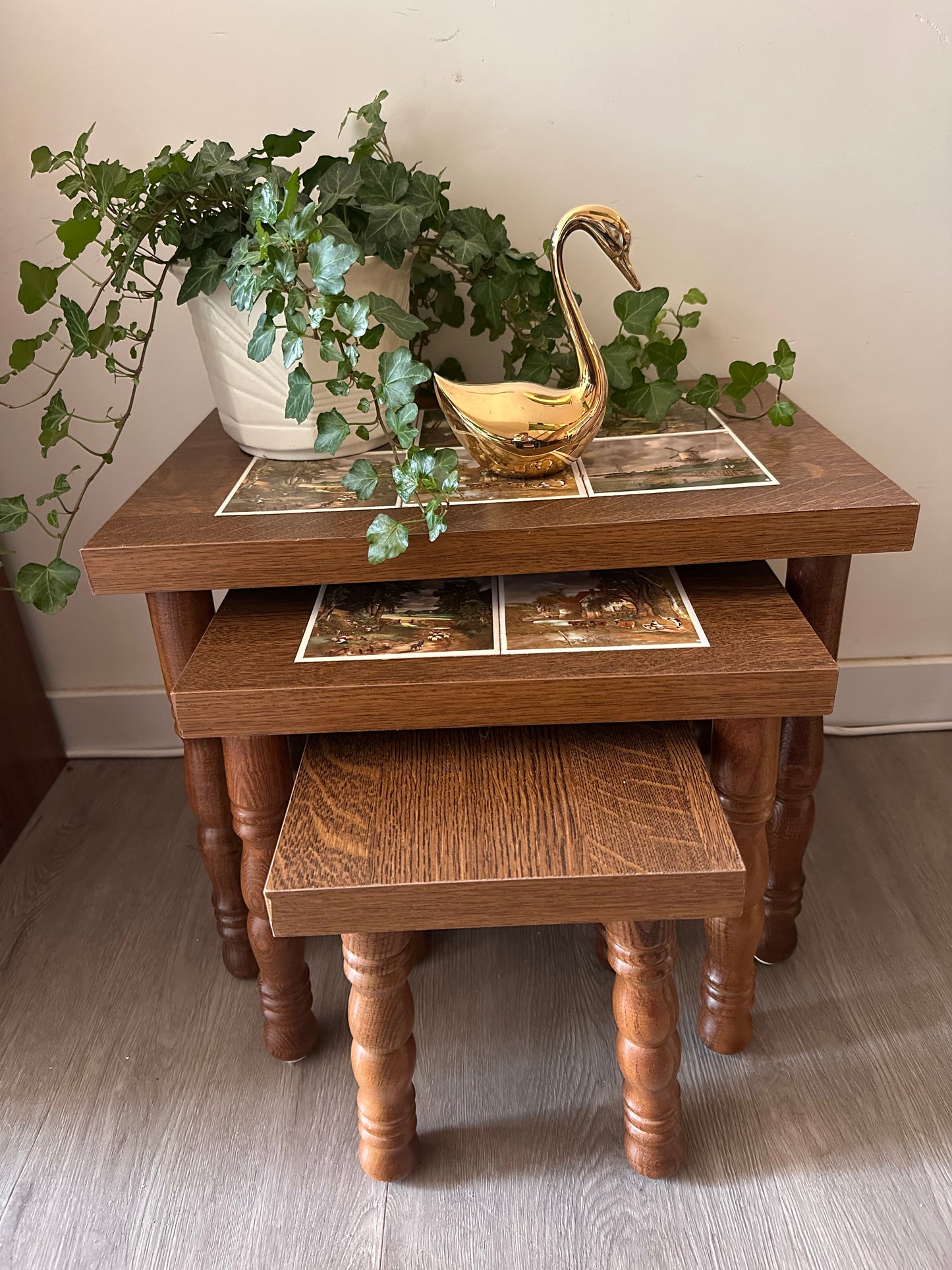 Set van 3 bijzettafeltjes met tegeltjes