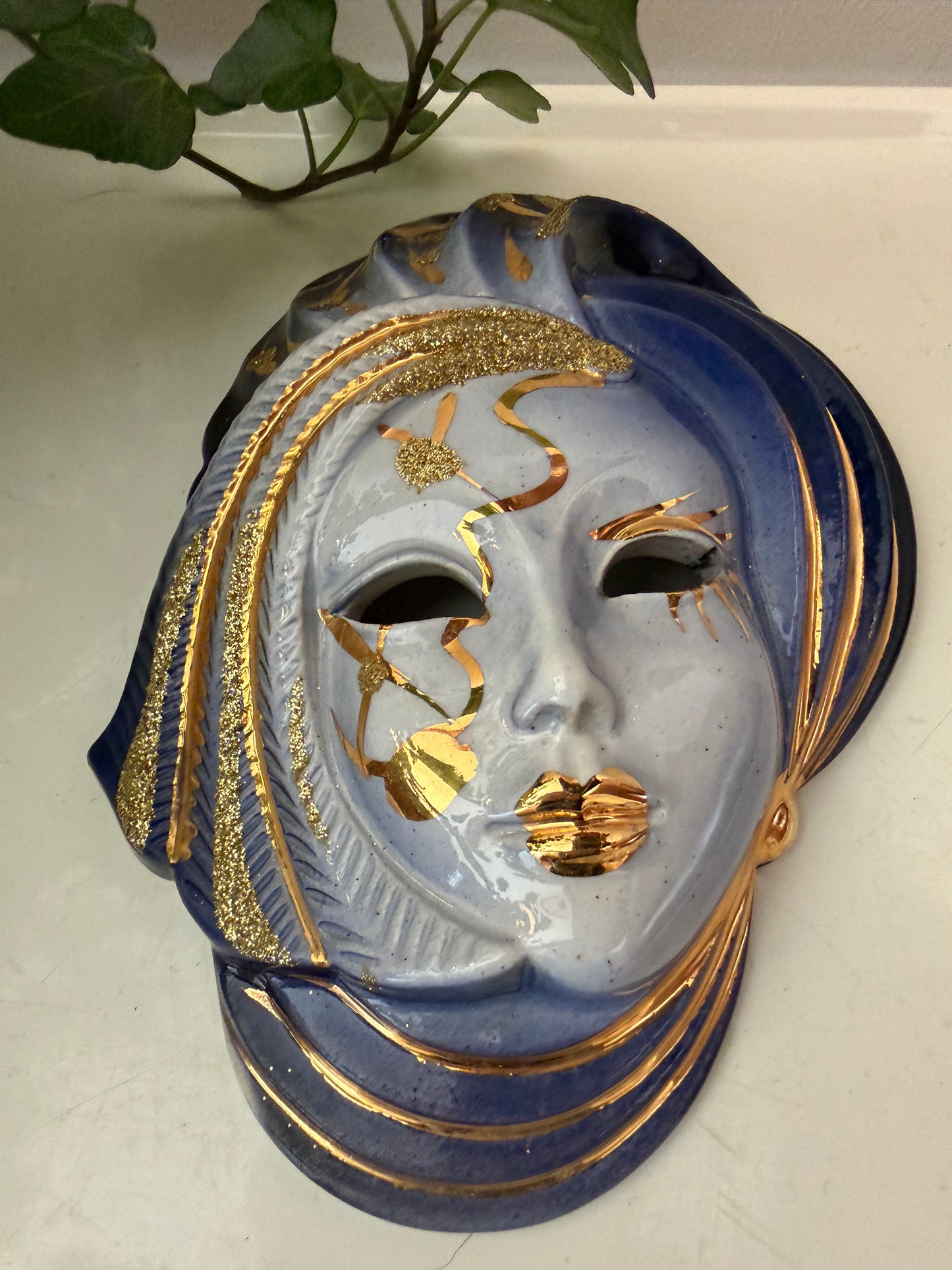 Keramieken wandmasker