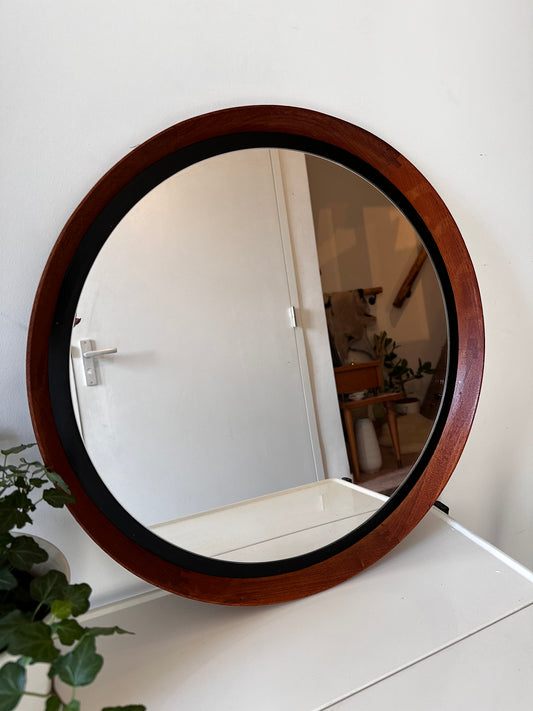 Spiegel rond jaren 60