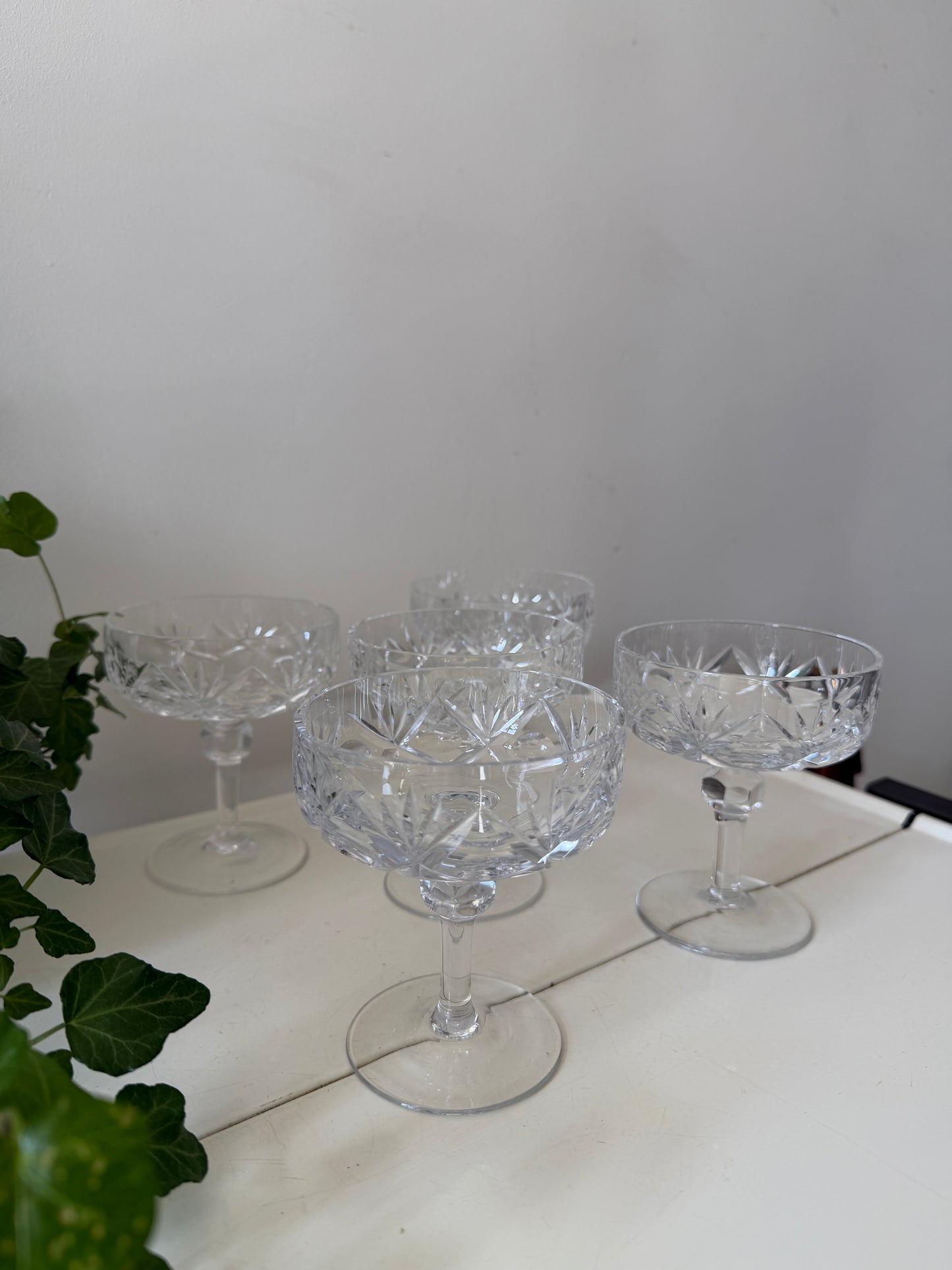 Set van 5 kristallen coupe champagne glazen