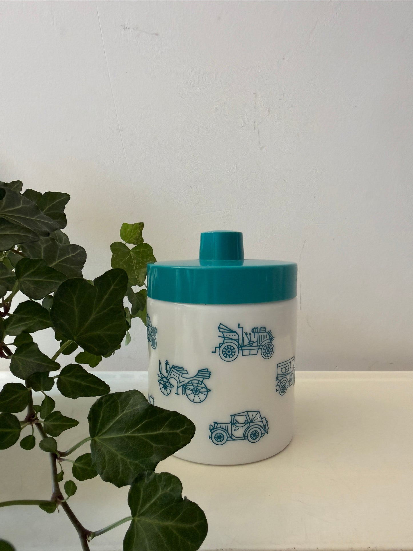Voorraadpot met old timer print jaren 60