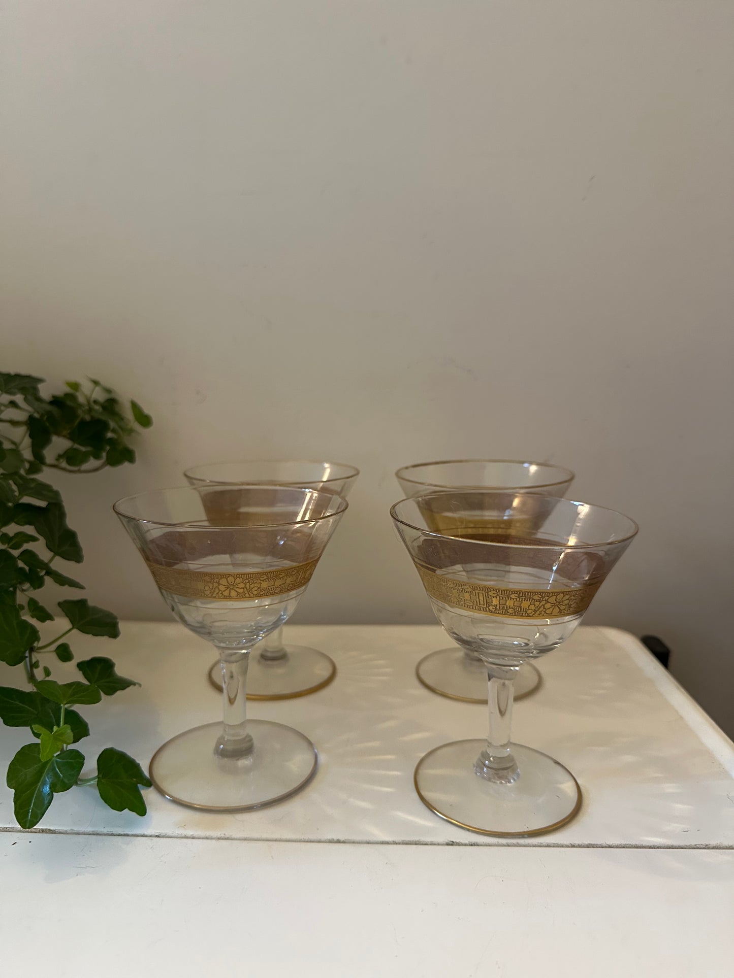 Coupe glazen met gouden rand