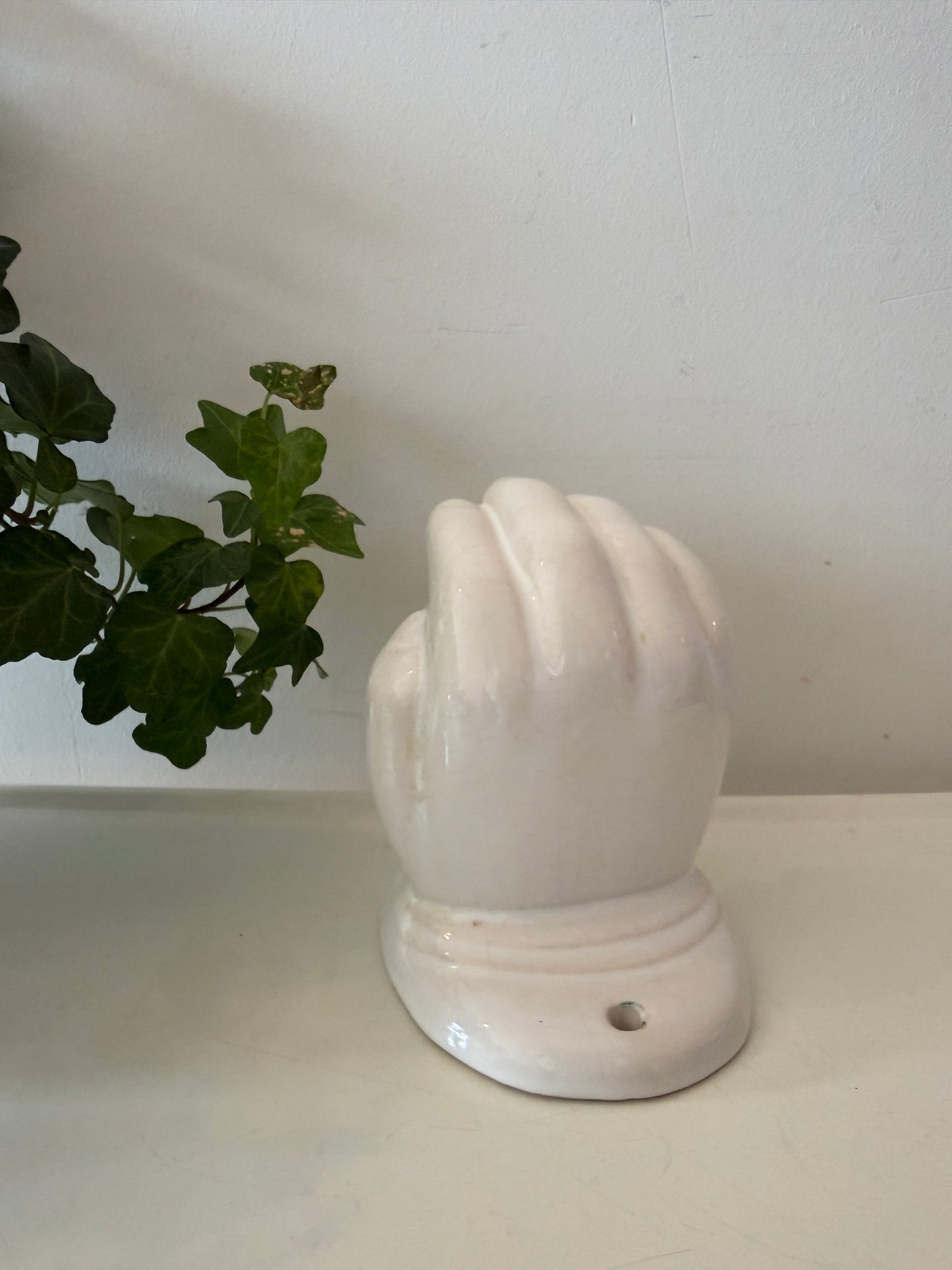 Keramieken wandhandje