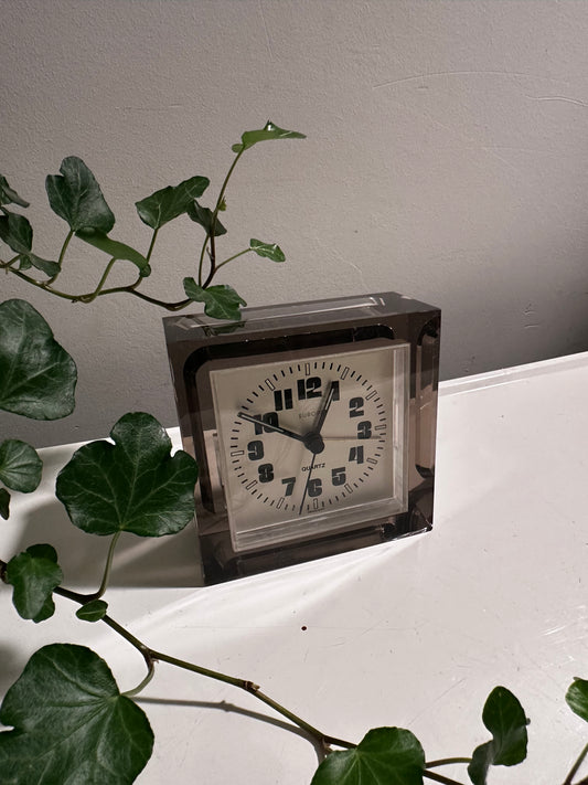 Europa Quartz klokje vintage jaren 70