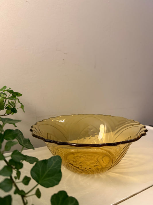 Persglazen art deco schaal geel