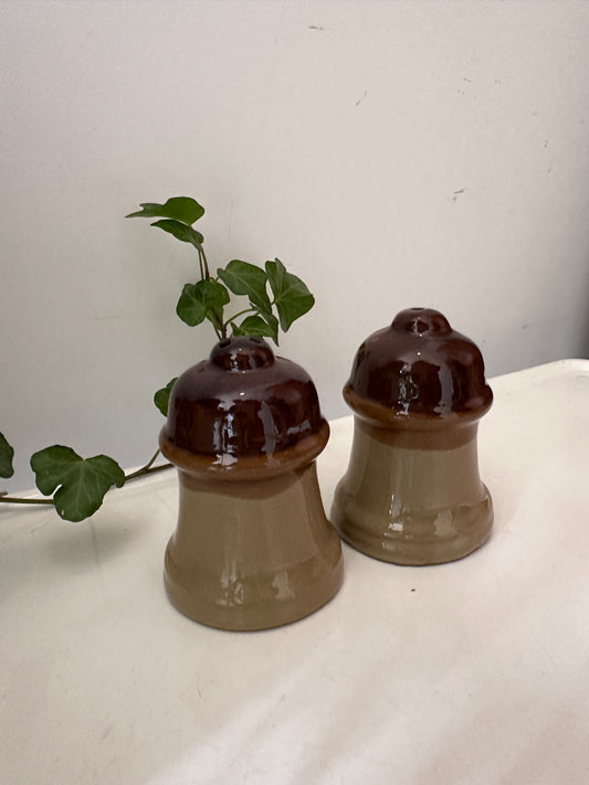 Keramiek jaren 70 retro peper en zout stelletje