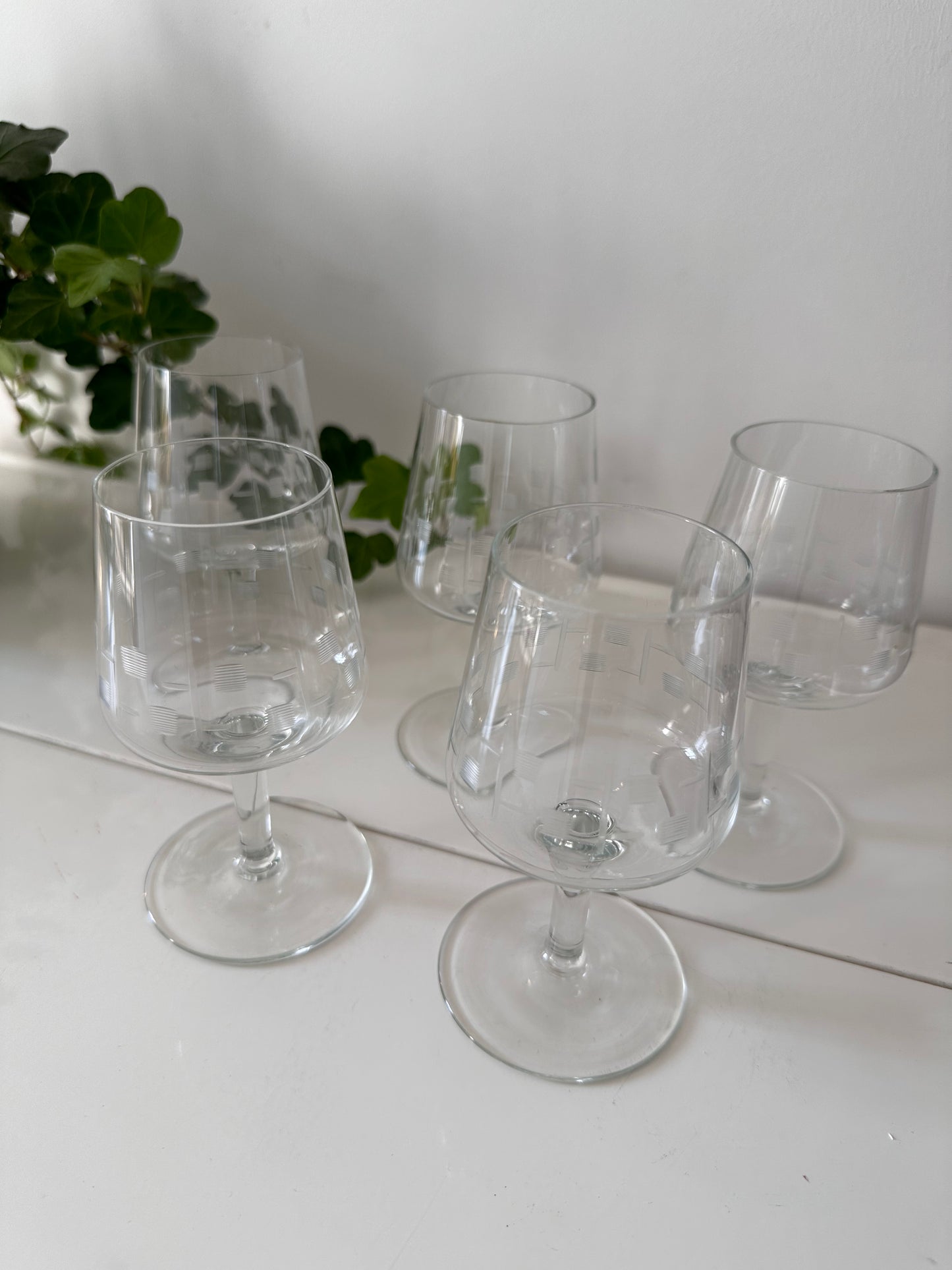 Set 5 likeurglaasjes jaren 50 vintage