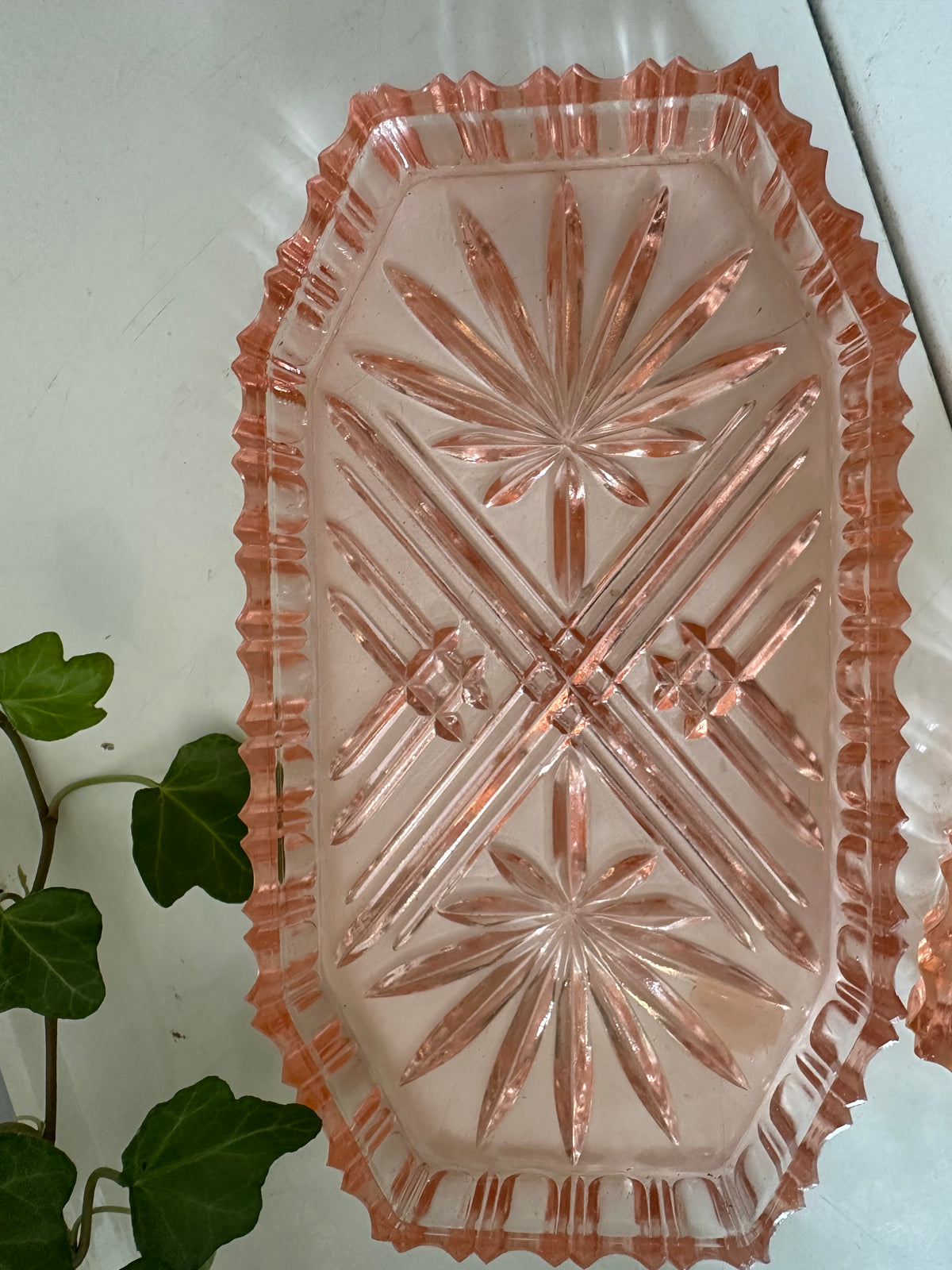 Art Deco schaaltje roze oranje persglas