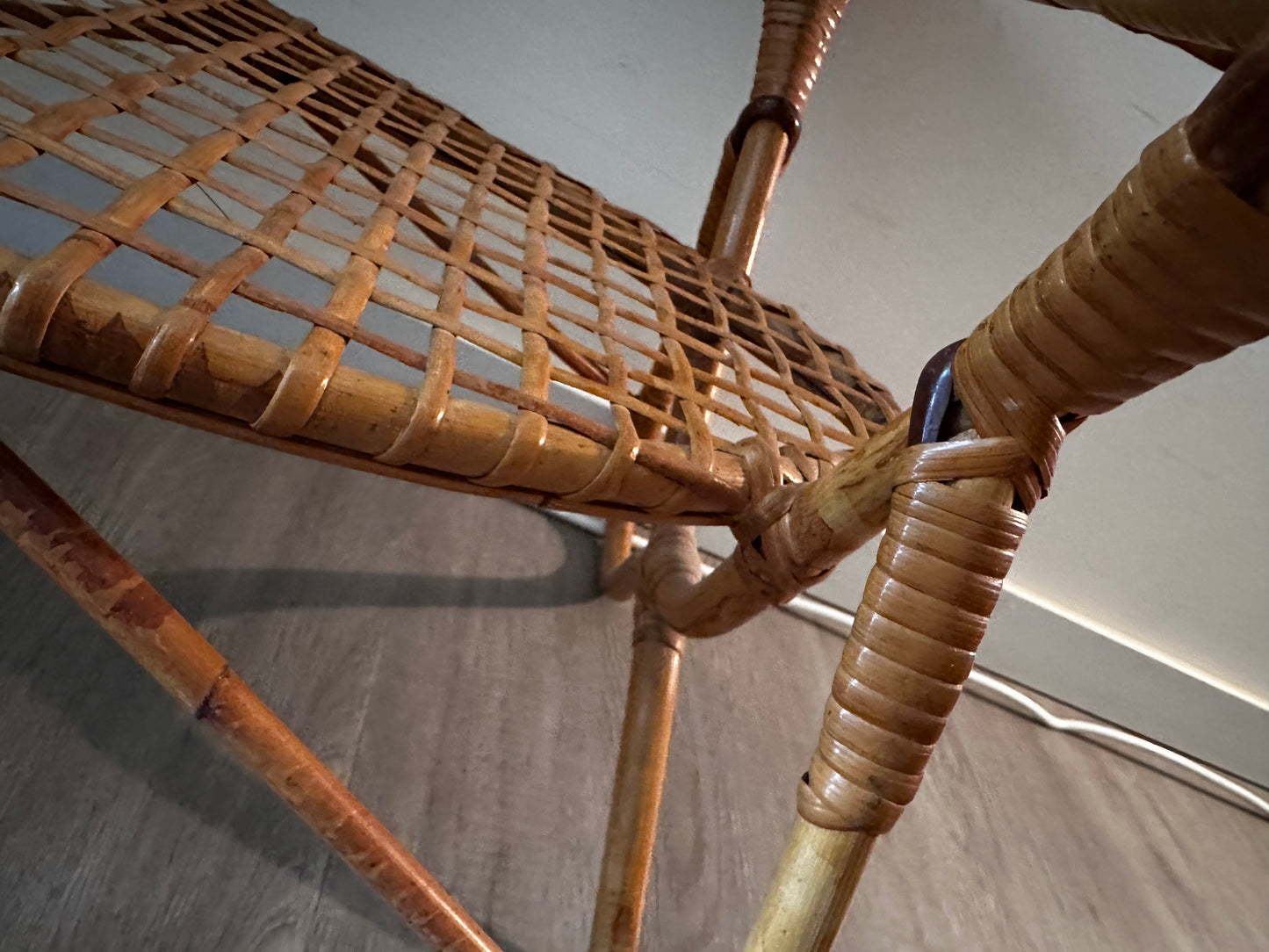 Rohe Noordwolde rotan tafeltje