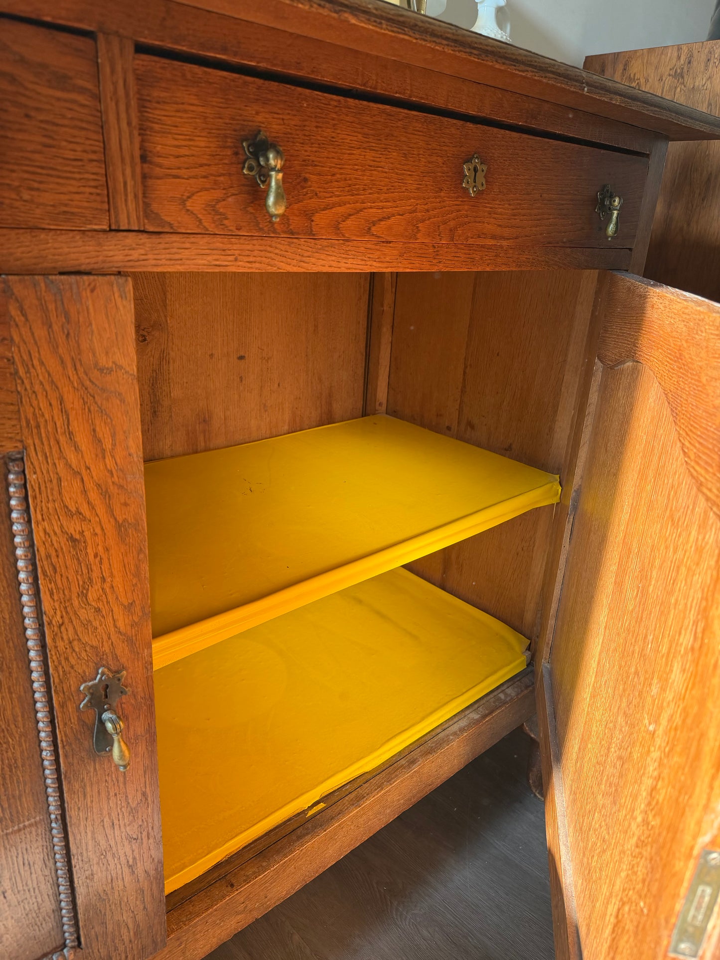 Vintage dressoir/ lage kast