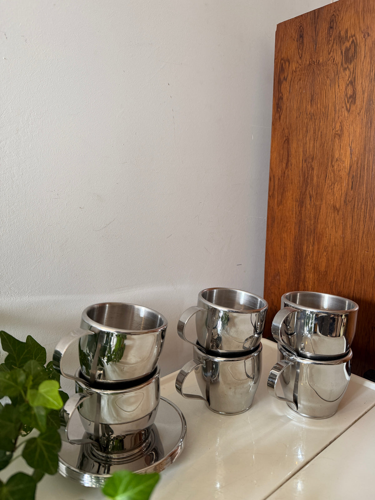 Set van 6 chrome kop en schotels