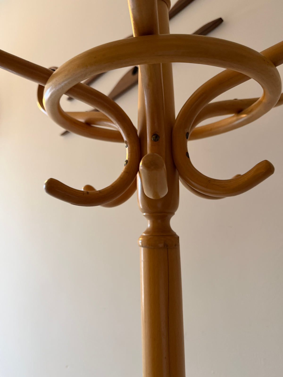 Thonet stijl kapstok