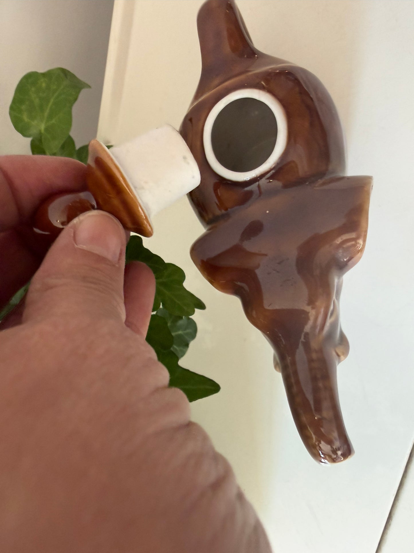 Superlief klein theepot in de vorm van een olifantje bruin keramiek
