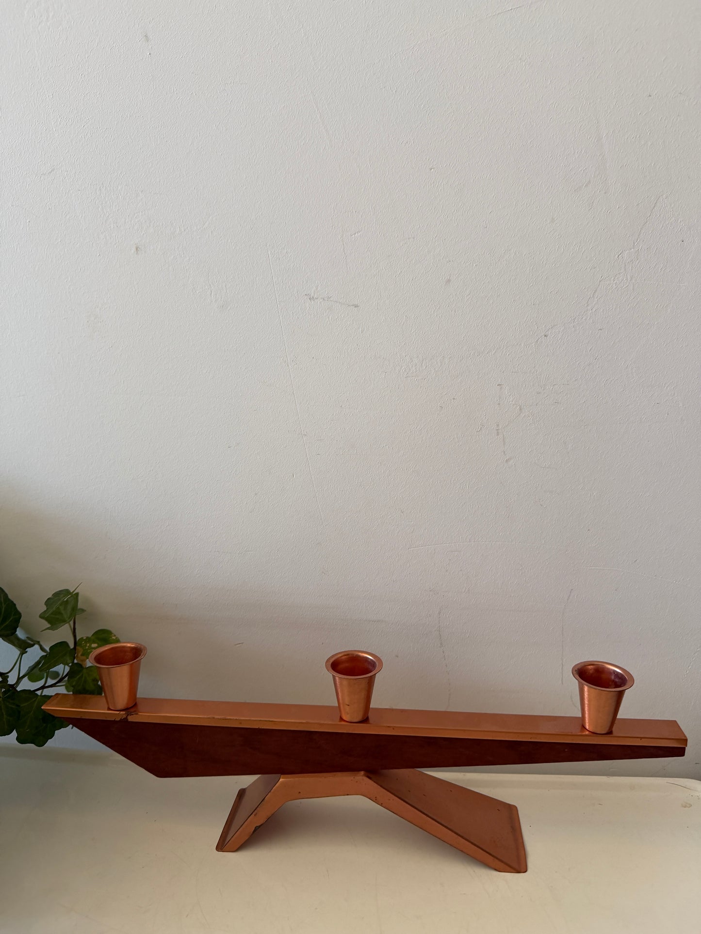 Mid Century teak houten kandelaar