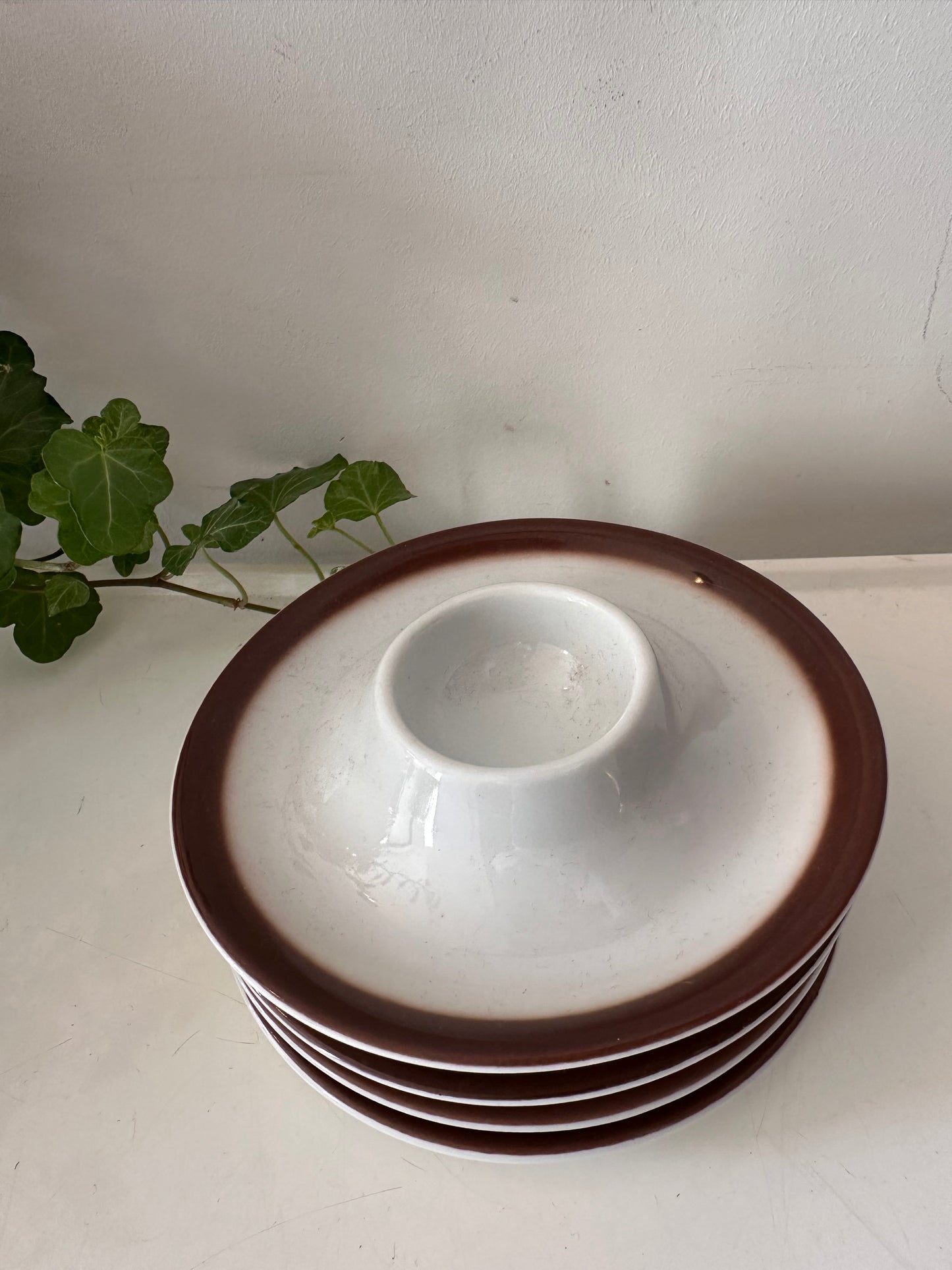 Jaren 70 keramieken eierdopjes