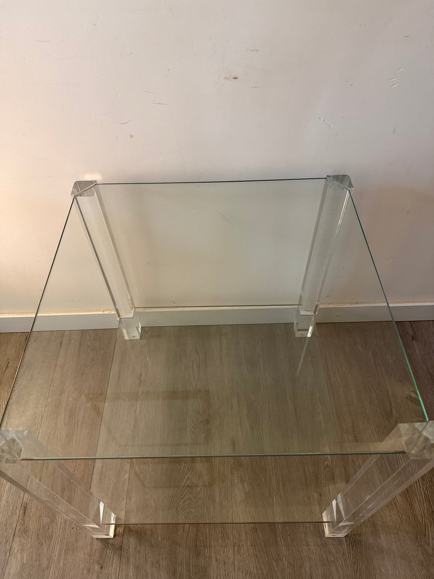 Lucite bijzettafel