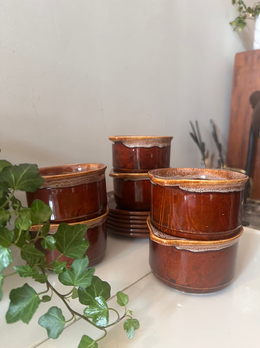 Set van 6 soepenkommen met borden jaren 70