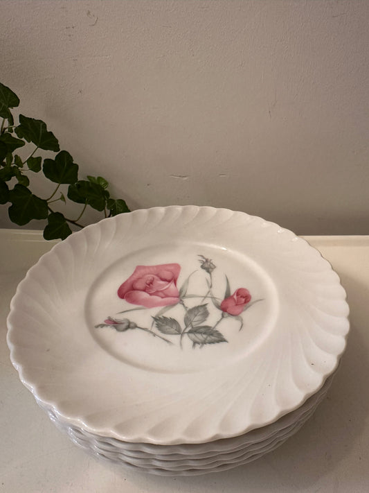 Set van 6 porseleinen gebaksbordjes