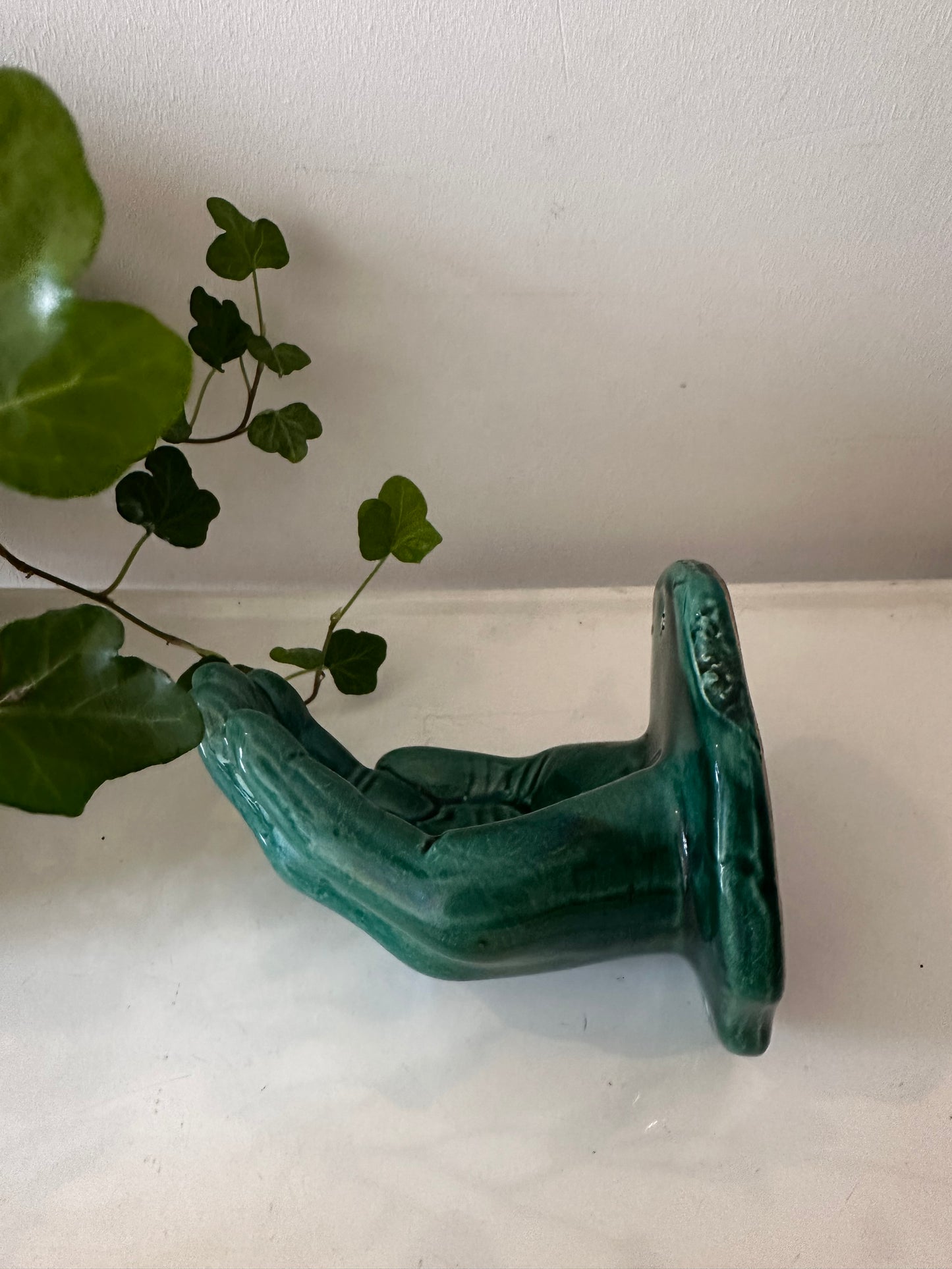 Keramieken vintage wandbakje