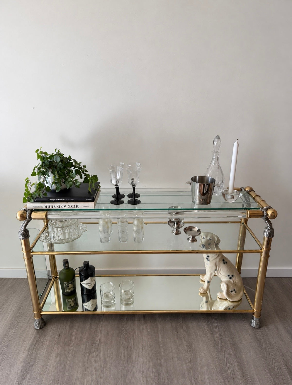 Hollywood Regency sidetable / bar console