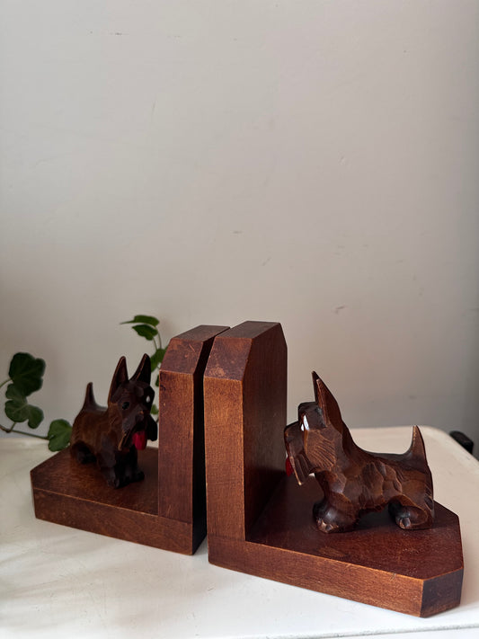 Boekensteunen met hondjes