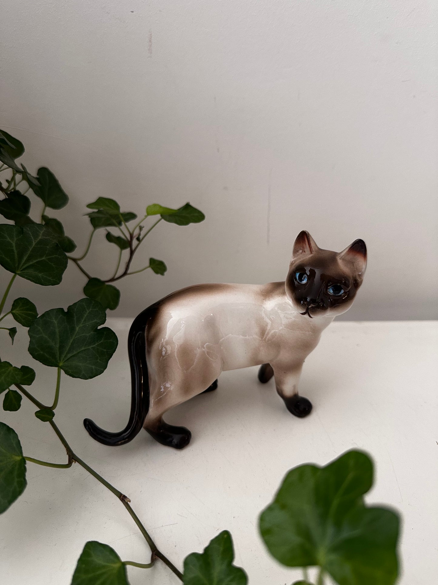 Italiaans porseleinen beeldje van een kat