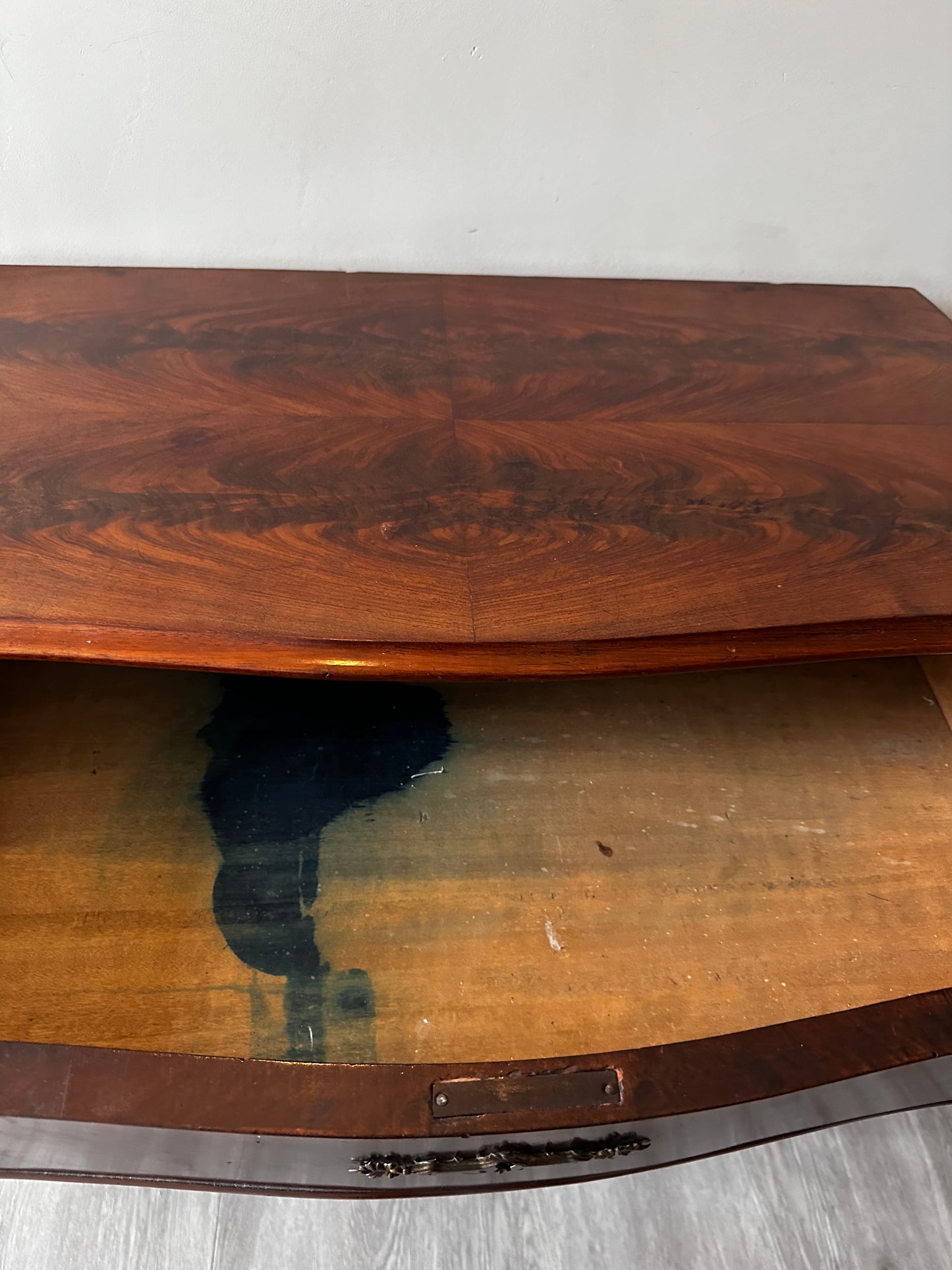 Vintage mahonie houten kastje