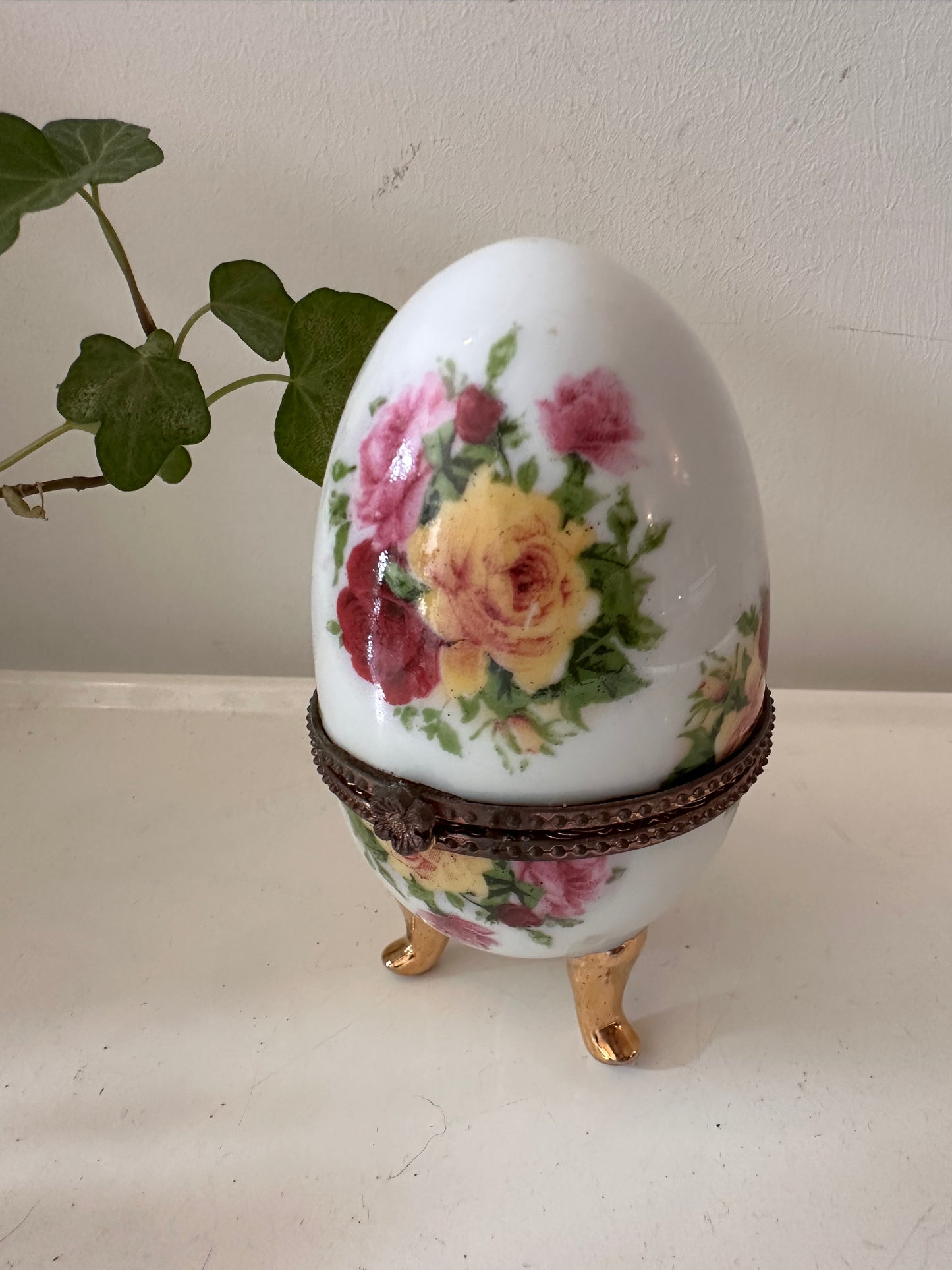 Porseleinen sieradendoosje