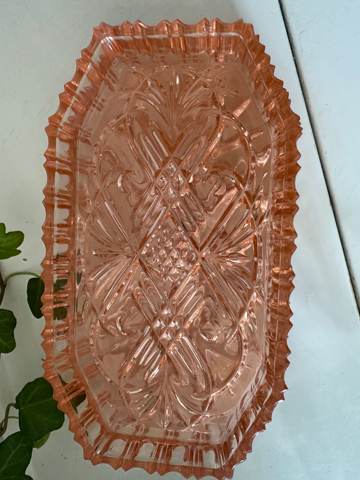 Art Deco schaaltje roze oranje persglas