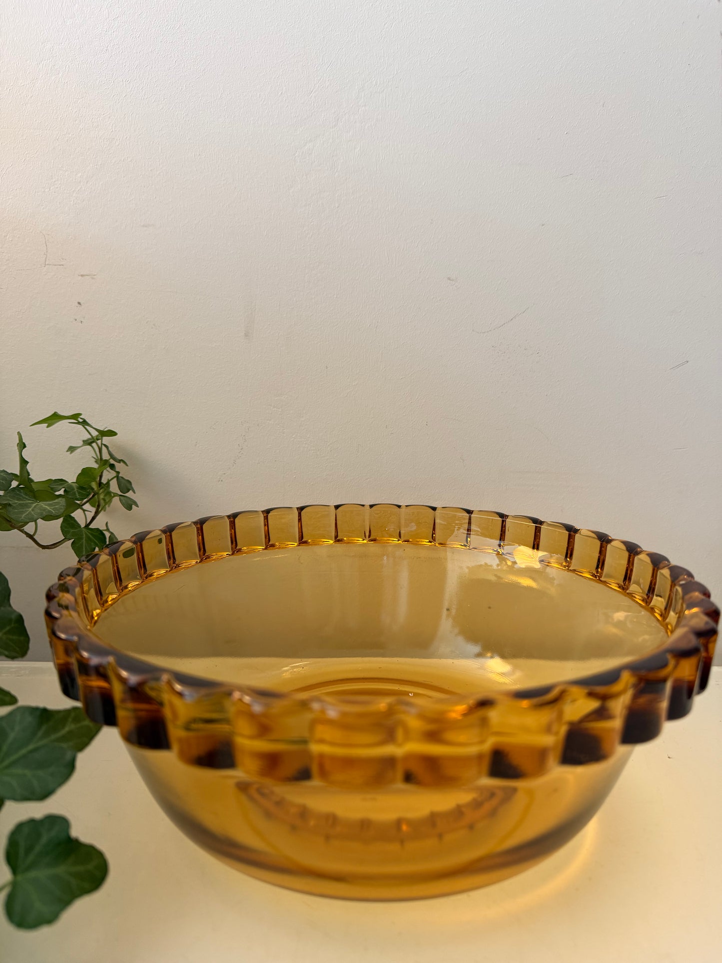 Persglazen schaal amber/gele kleur