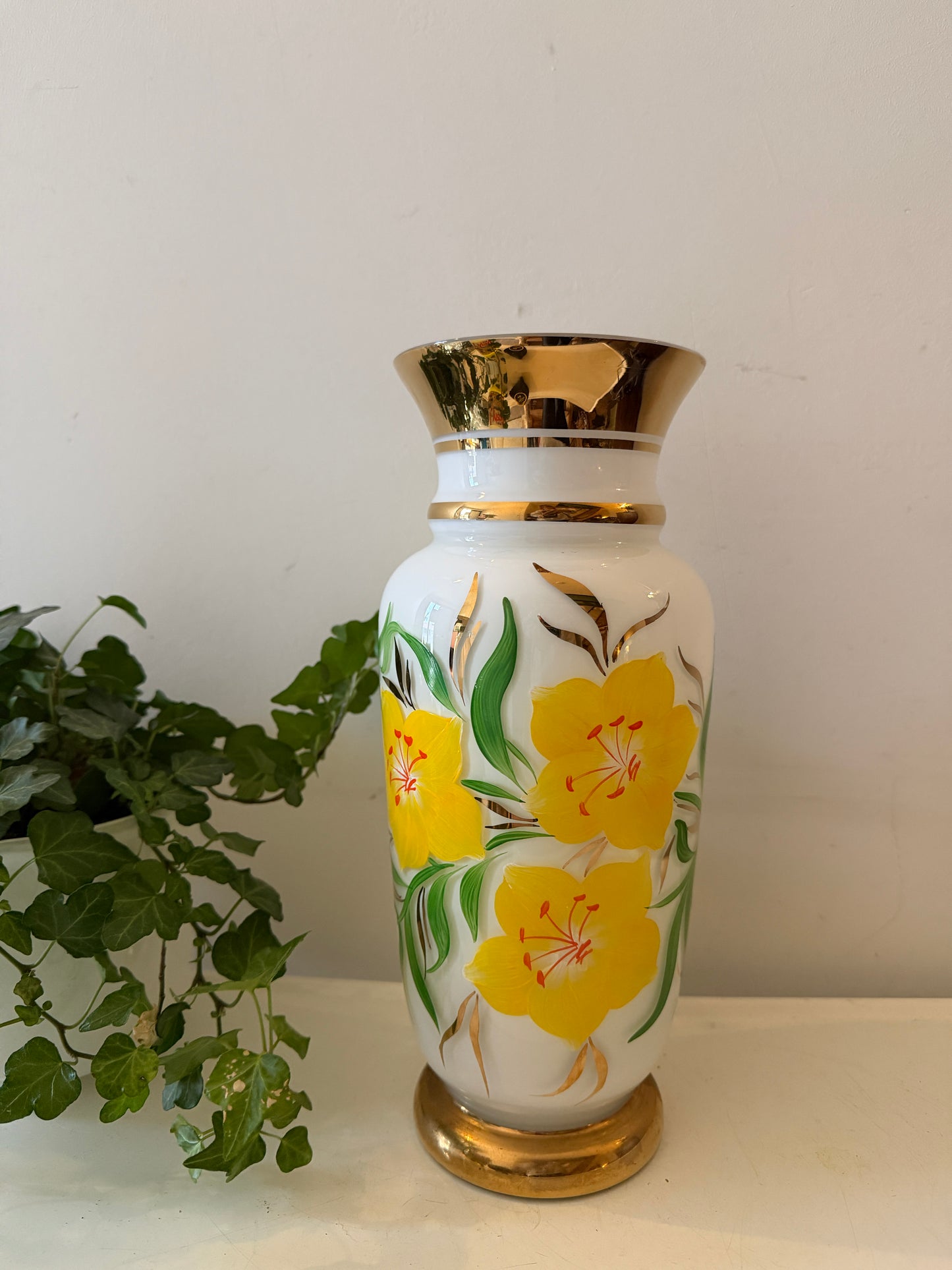 Opaline glazen vaas