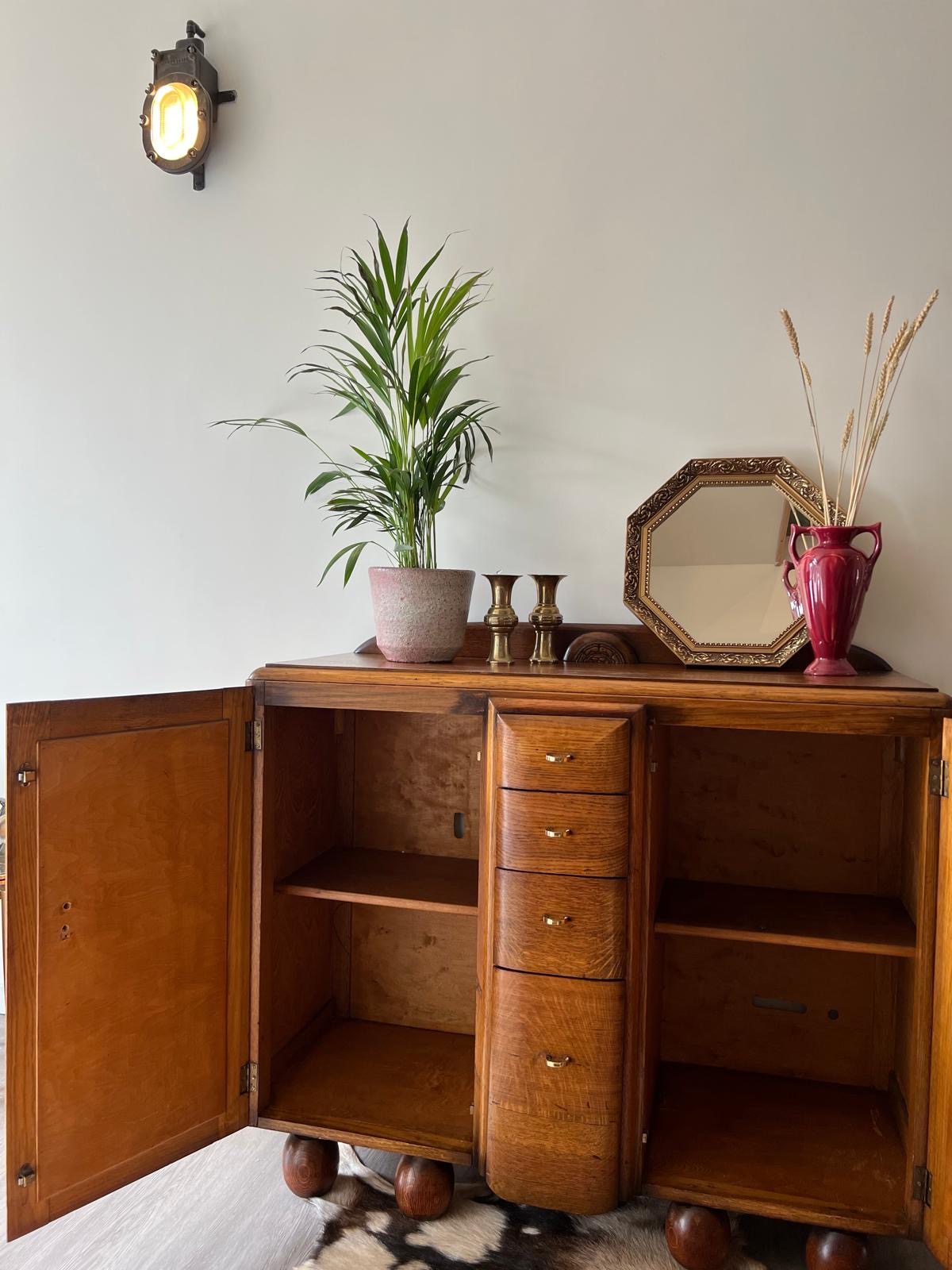 Amsterdamse school dressoir