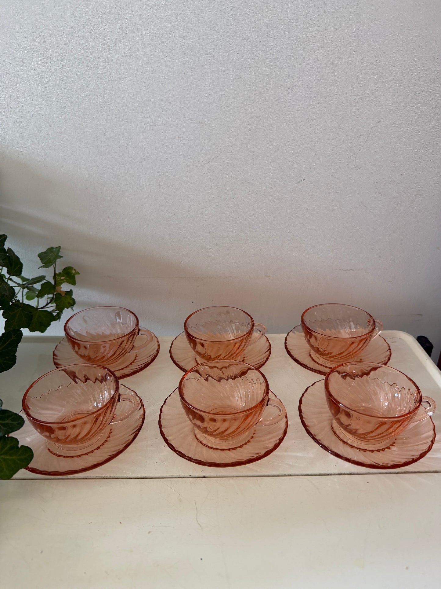 Set van 6 Arocroc Rosaline espresso kopjes en schotels