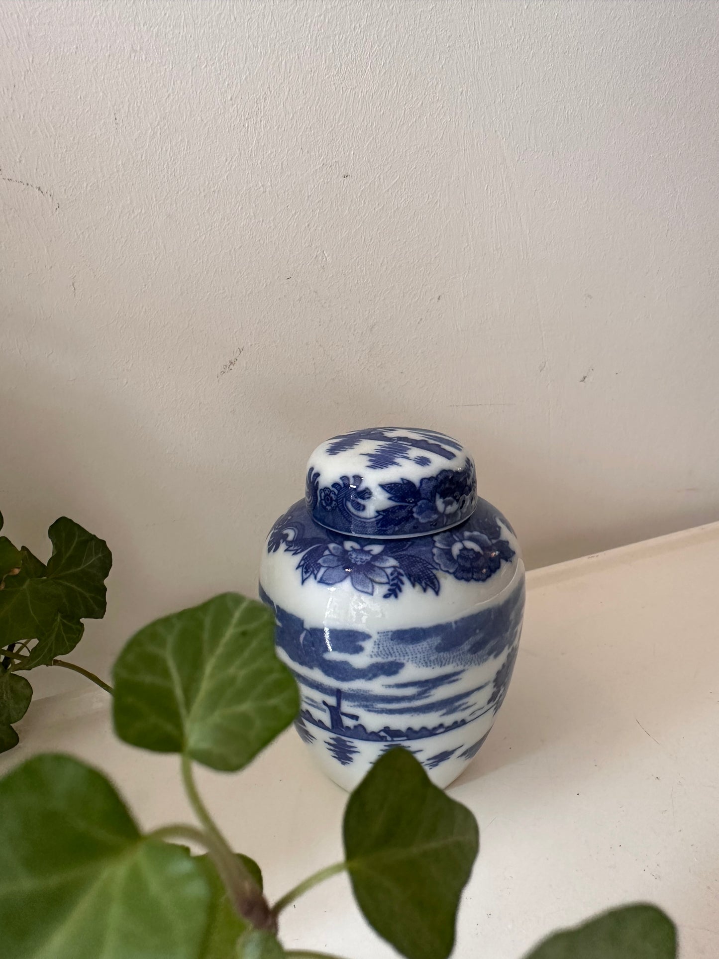 Gemberpotje vintage uit Japan blauw wit porselein