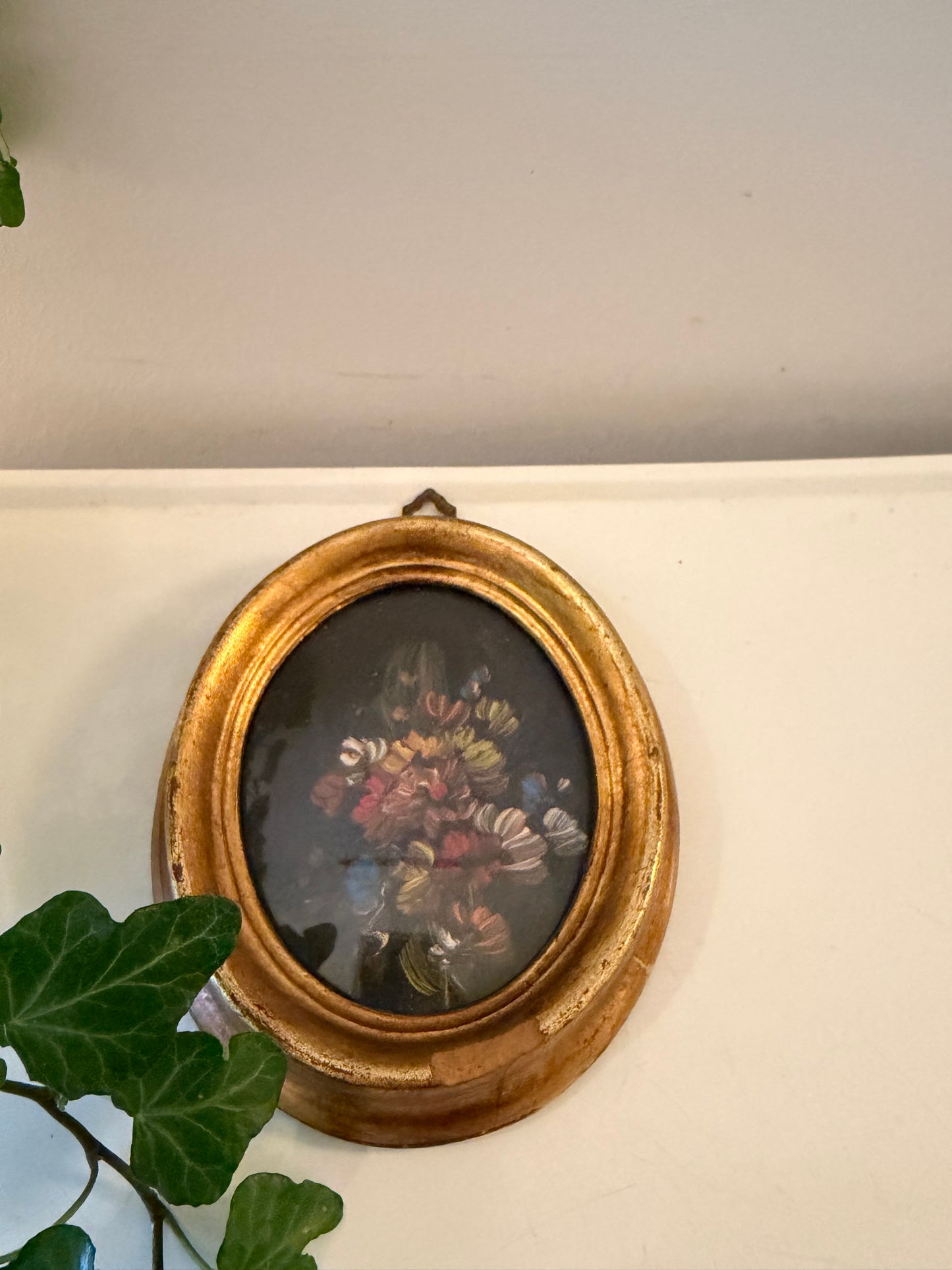 Ovaal lijstje met bloemenprintje