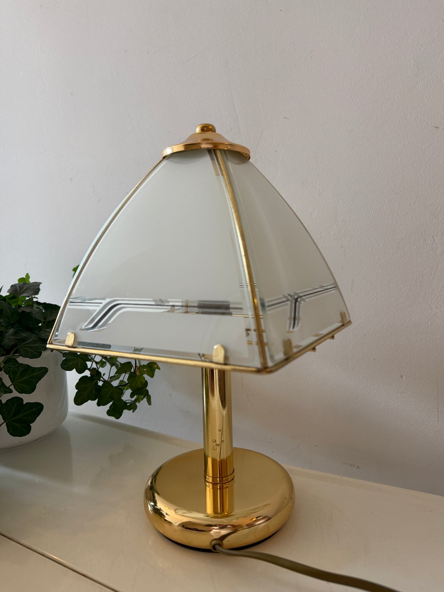 Hollywood Regency Piramide tafellamp